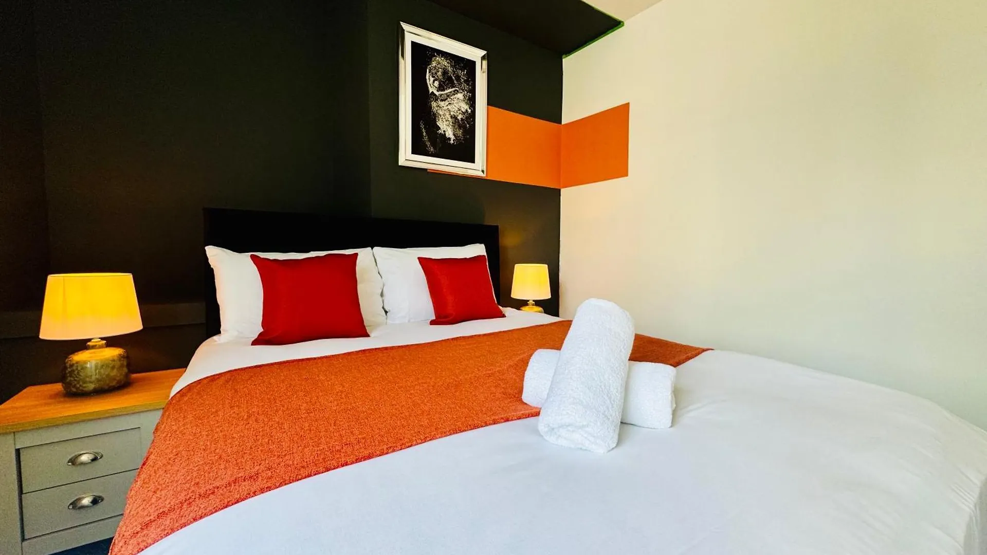 דירה Next To Brighton Beach 3 Bedroom & 2 Bathroom Flat Sleep 12 Guests